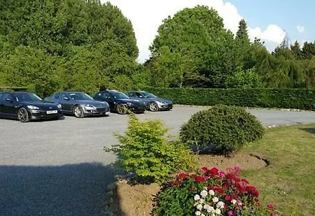 La Jolimessine Bed & Breakfast